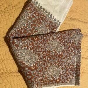 Paisley Reversible Maya Wool Shawl